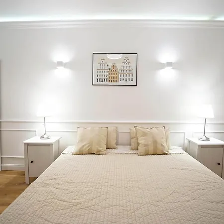 Apartament Cozy City Center *